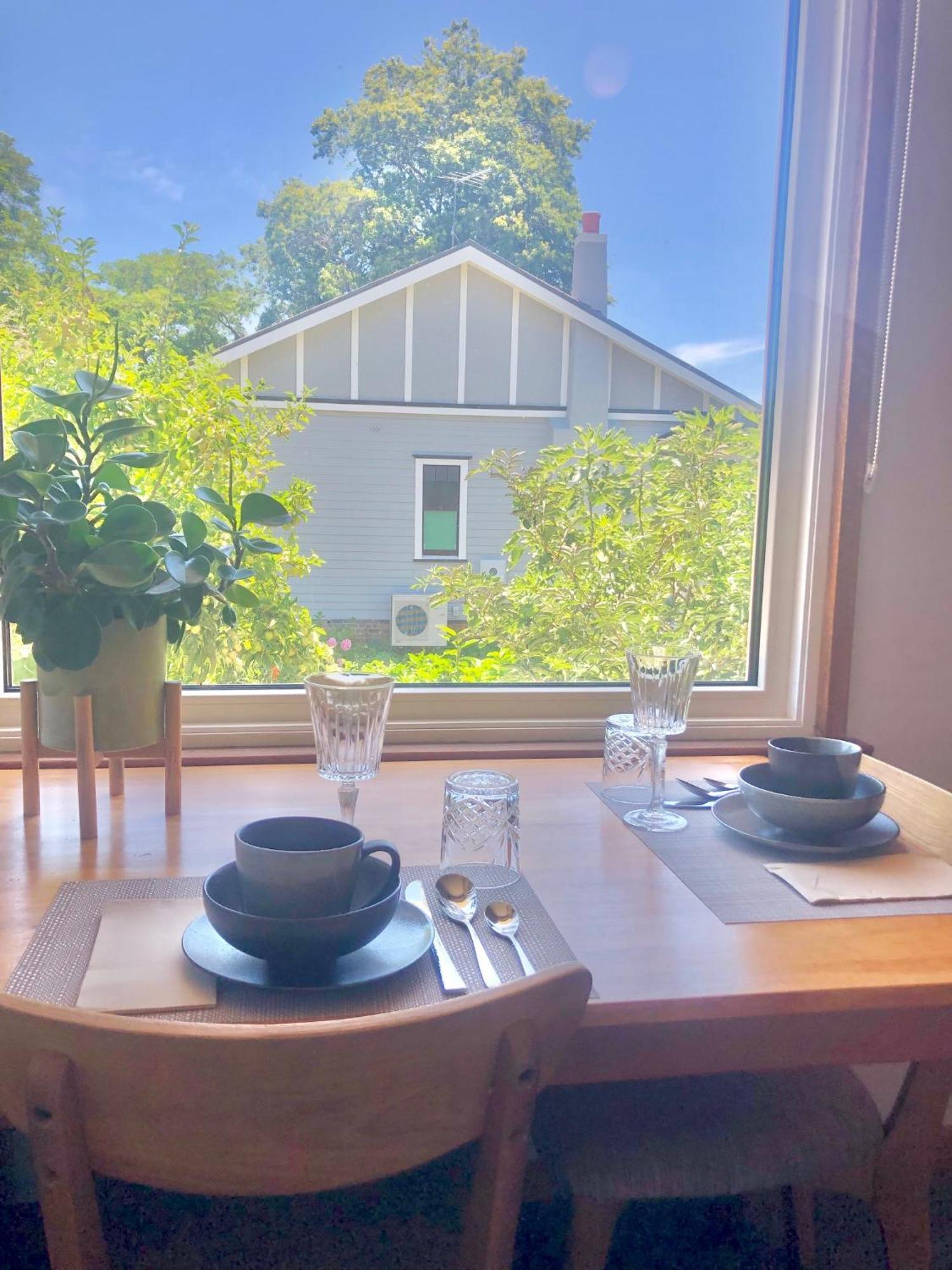 Lovely Budget Vegan Homestay Launceston Extérieur photo