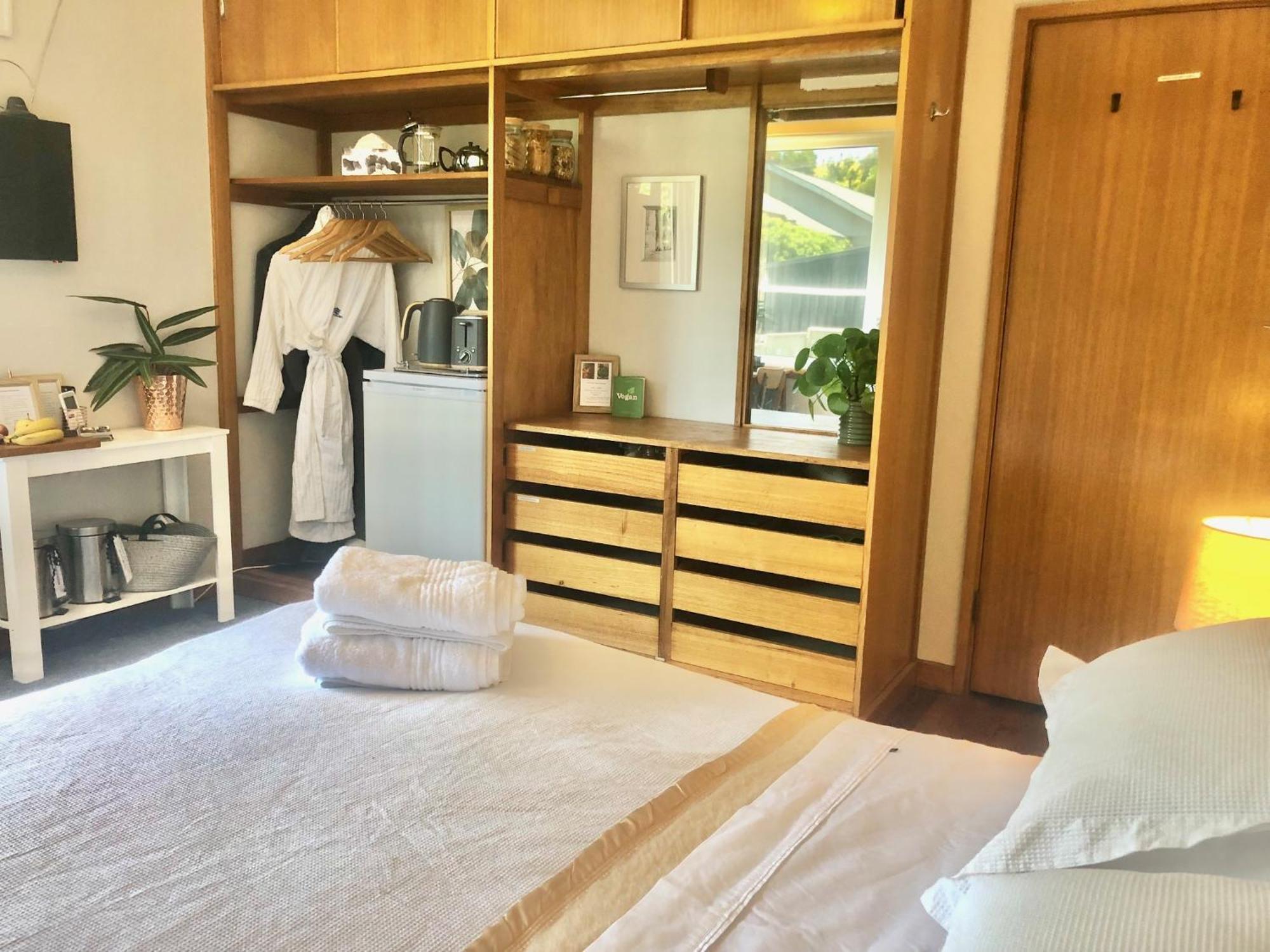 Lovely Budget Vegan Homestay Launceston Extérieur photo